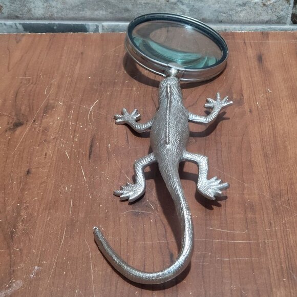 Vintage Lizard Handle Magnifying Glass Metal Aluminum - Picture 4 of 10